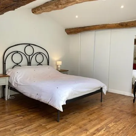 לינה וארוחת בוקר La Ruche Paizay-Naudouin-Embourie